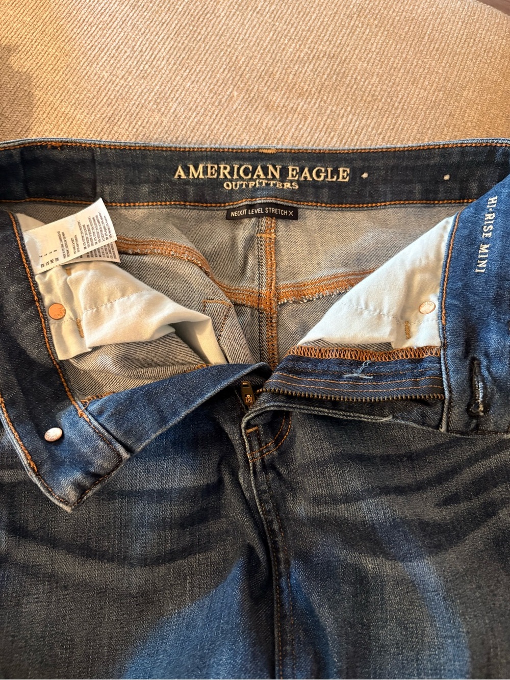 American Eagle Blue Denim Mini Skirt w/ Frayed Hem + Zipper Details - Picture 7 of 7